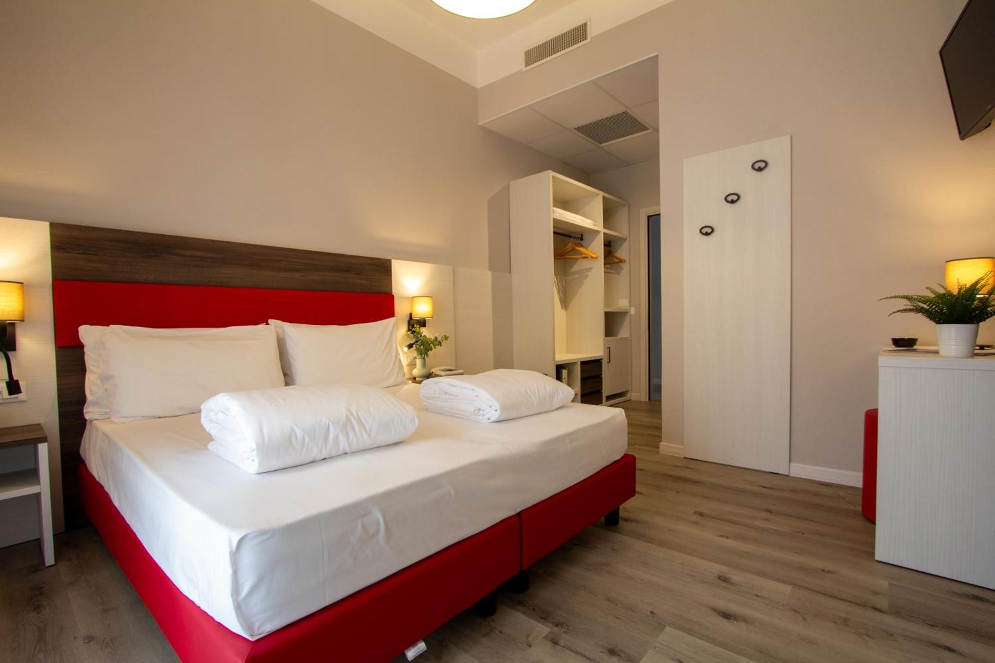 Hotel Benacus Torri Del Benaco Zewnętrze zdjęcie